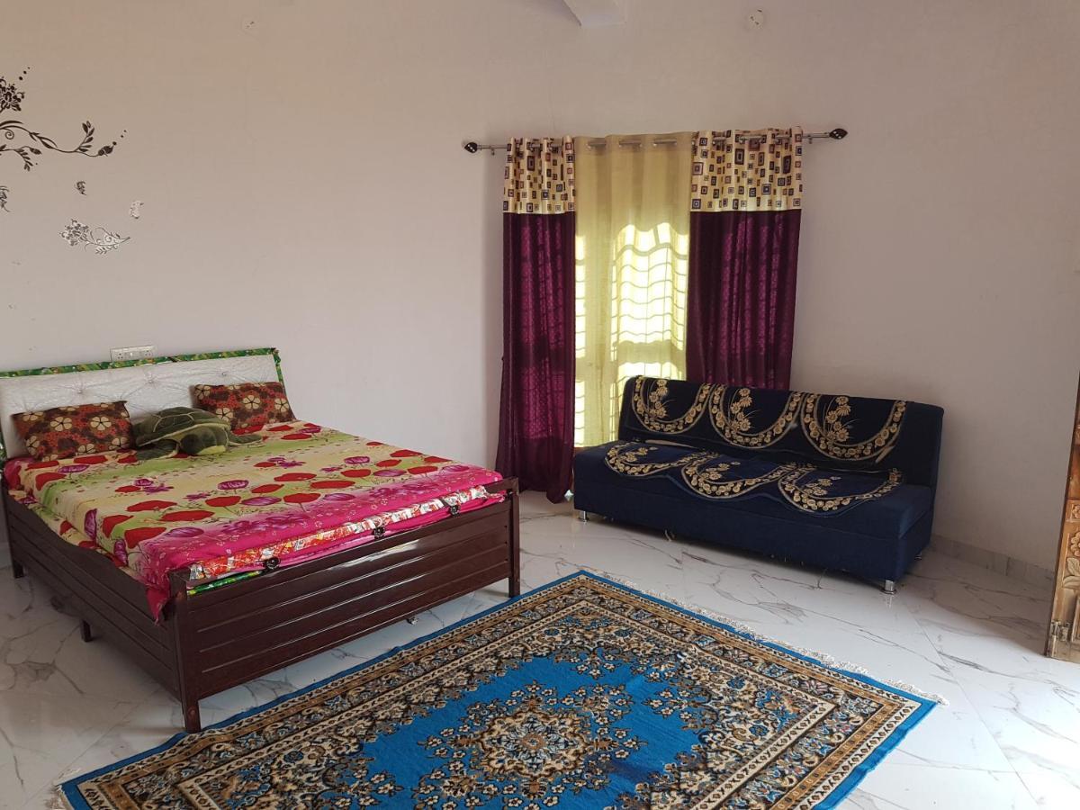 Jandyal Farm House 马尔舍吉加特 外观 照片
